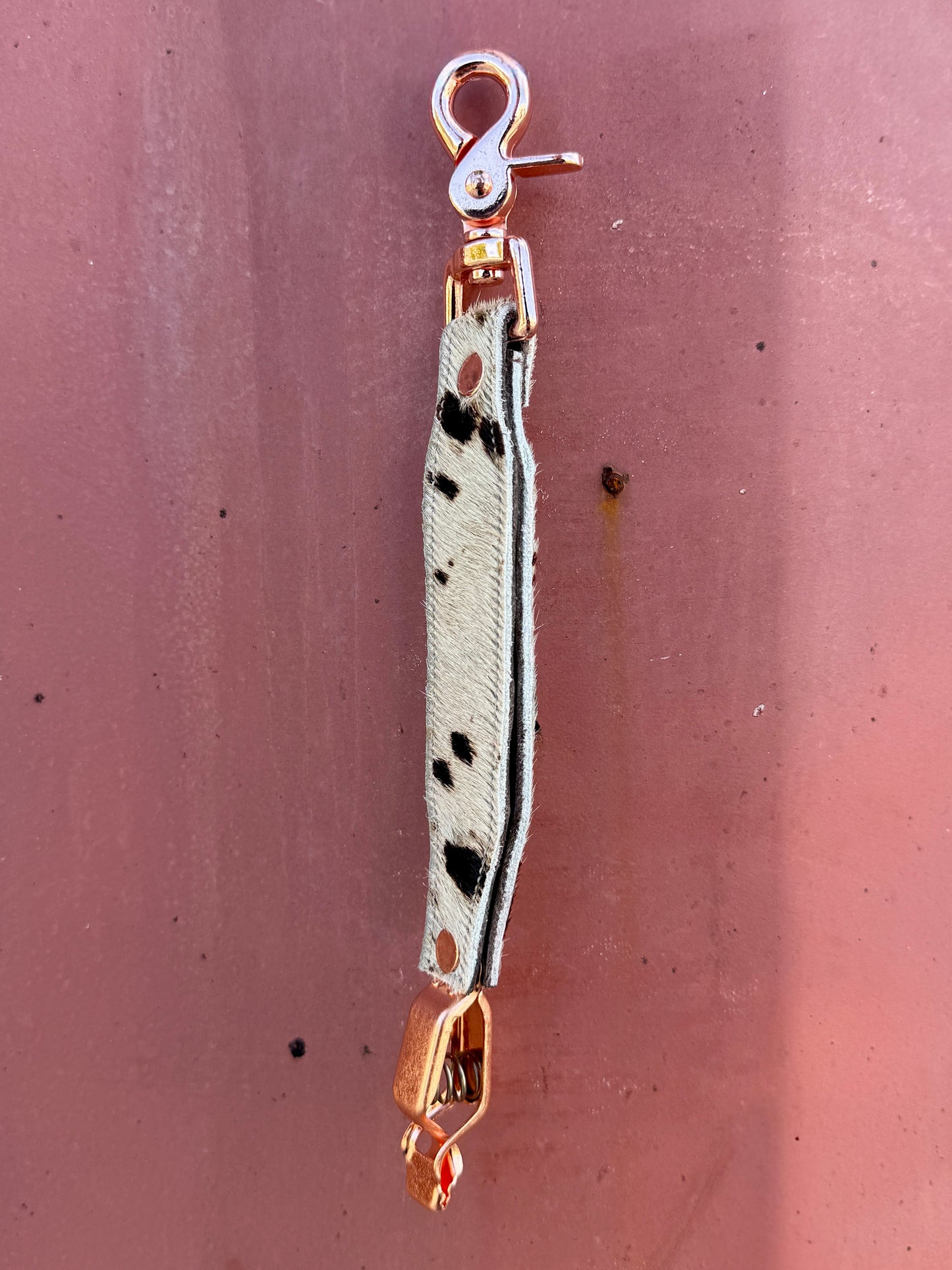 Cowhide Glove Clip - Natural