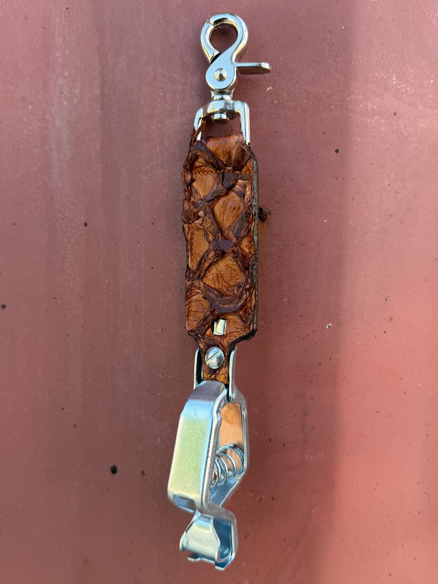 Tan Pirarucu Glove Clip