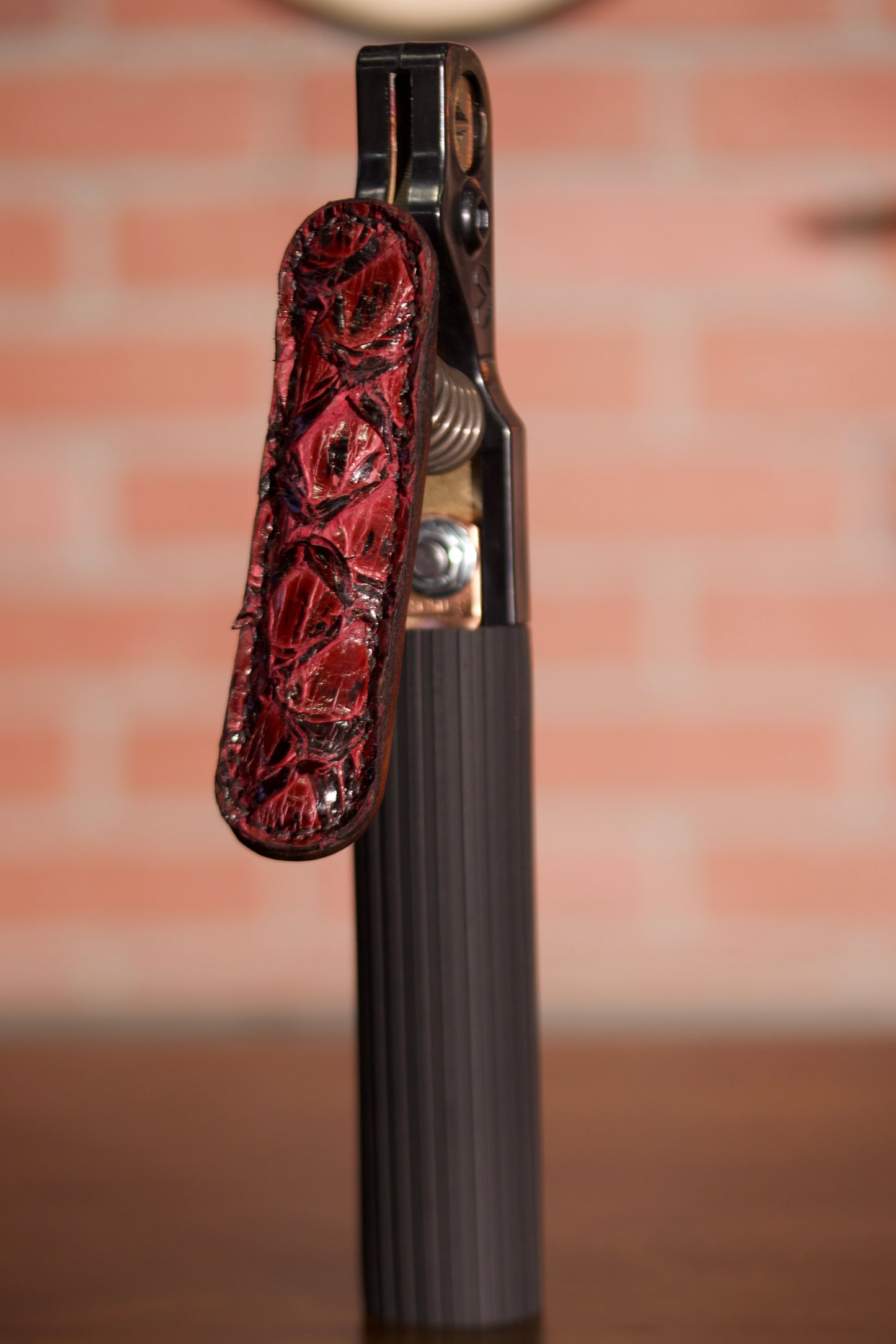 Black Cherry Pirarucu Stinger V Insulator Sleeve