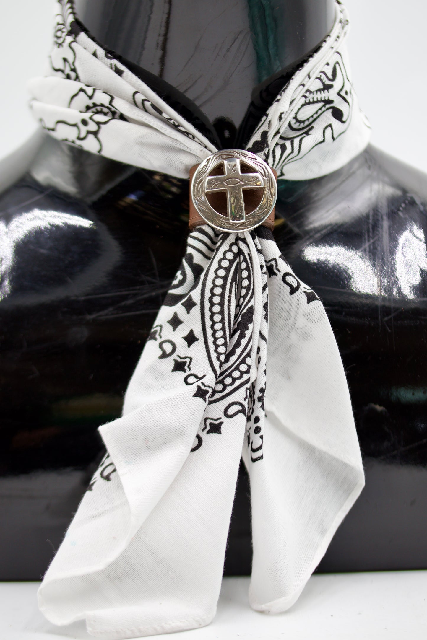 Cross Bandana Hugger