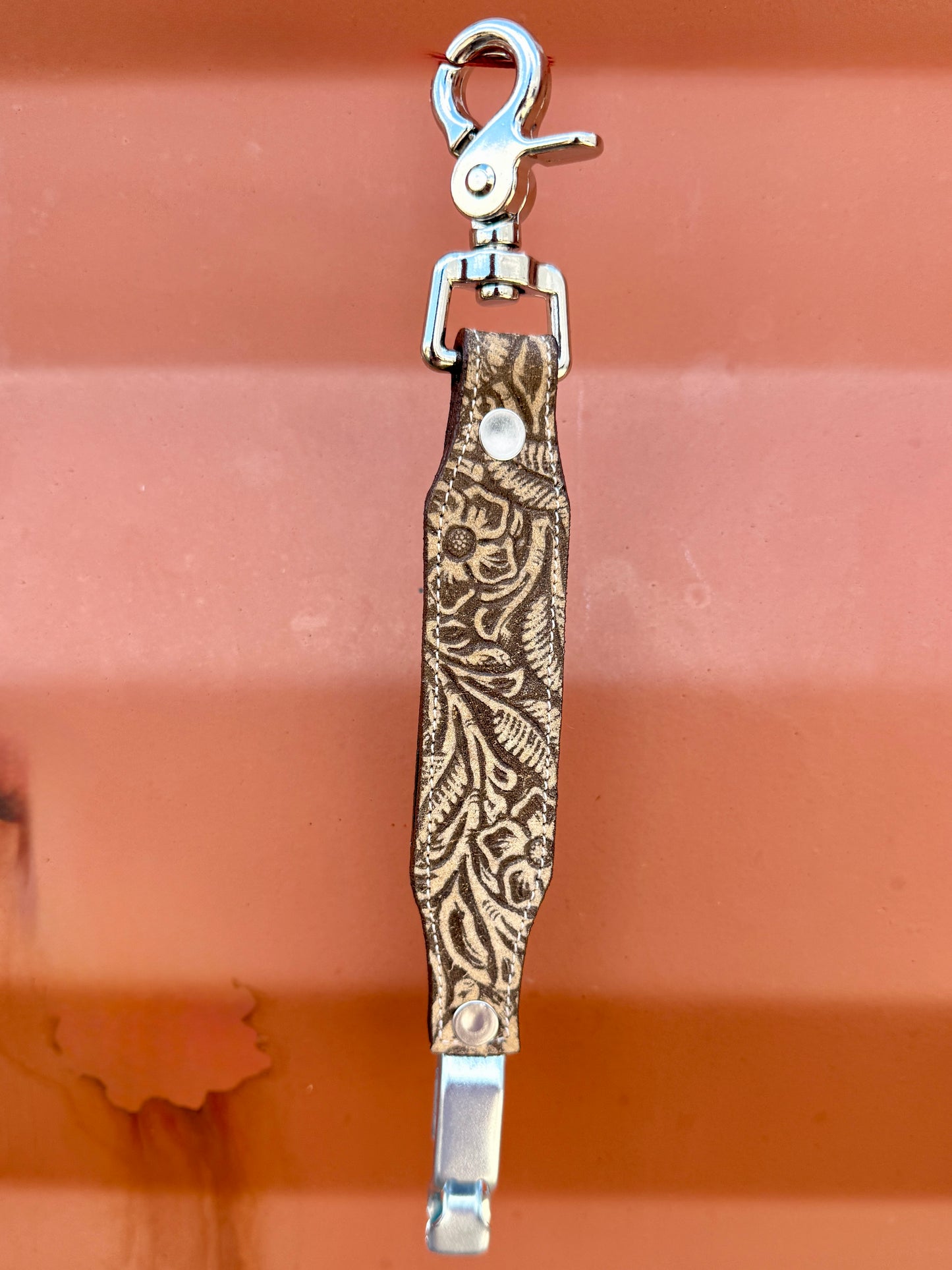 Tan Floral Glove Clip