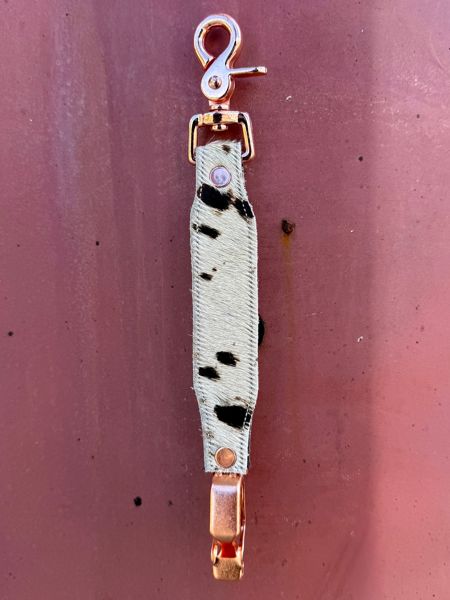 Cowhide Glove Clip - Natural