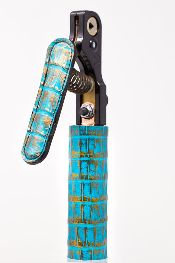 Gold-Turquoise Caiman Alligator Stinger V Set