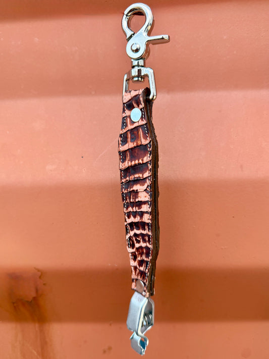 Caiman Alligator Glove Clip - Rustic