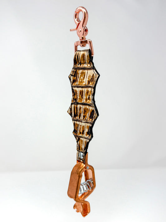 Cookies n' Cream Caiman Alligator Glove Clip