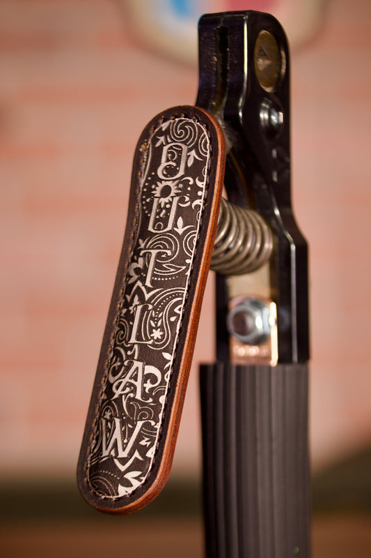 Black Floral  Stinger V Insulator Sleeve - Custom Name