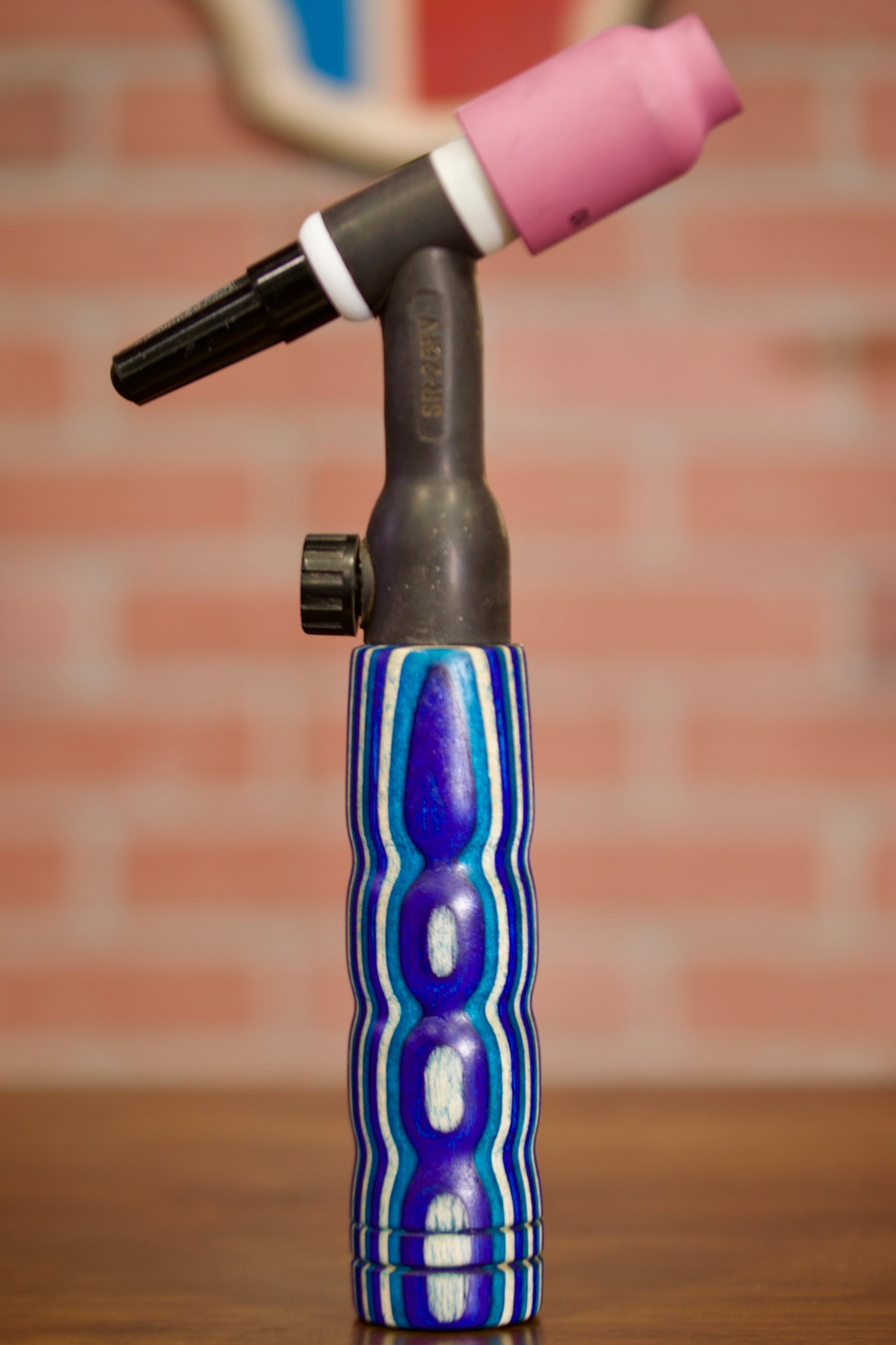 Arctic Breeze Wood Handle