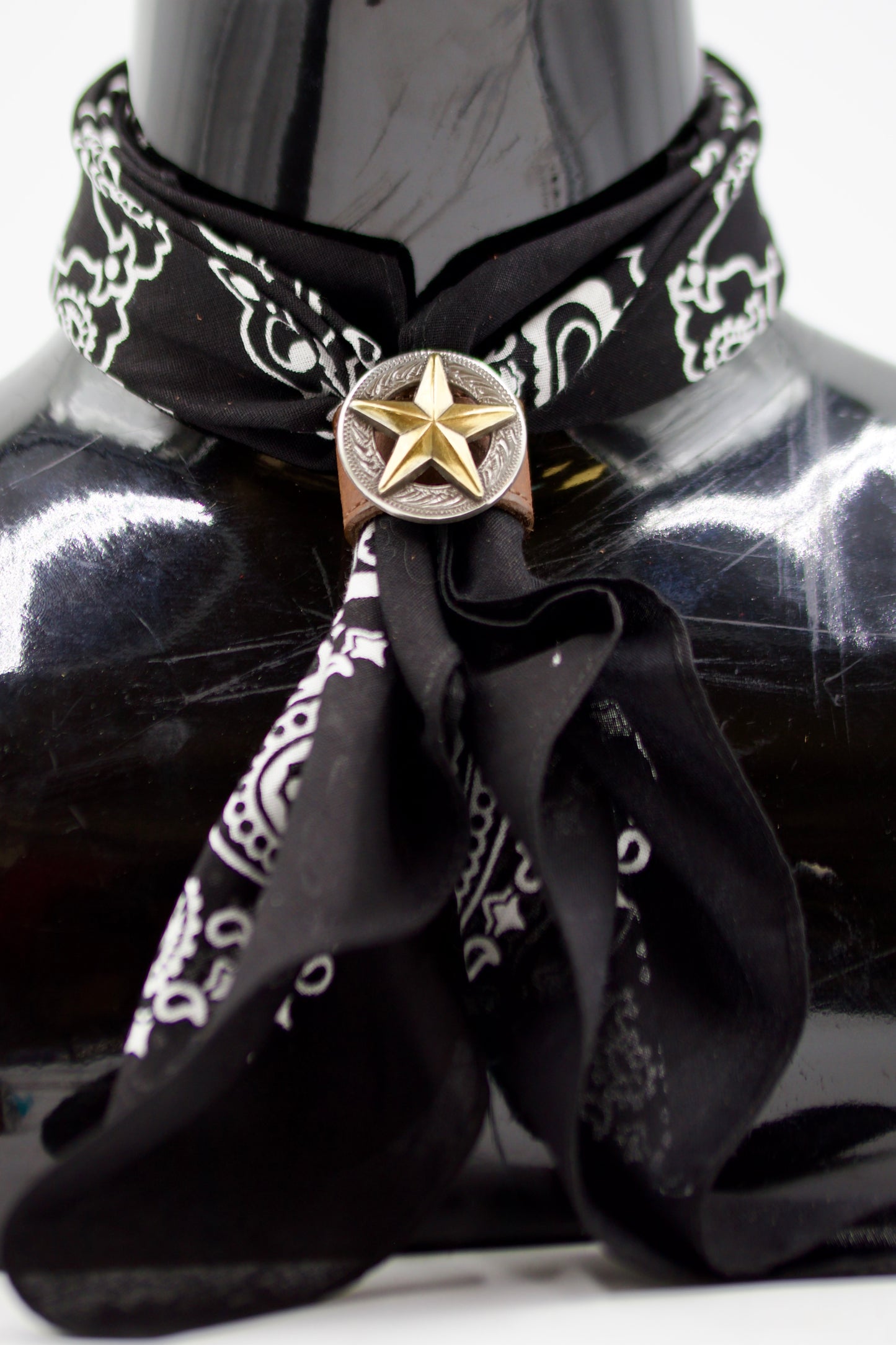 Gold Star Bandana Hugger