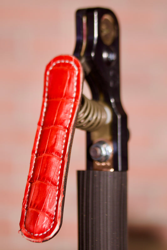 Red Caiman Alligator Stinger V Insulator Sleeve