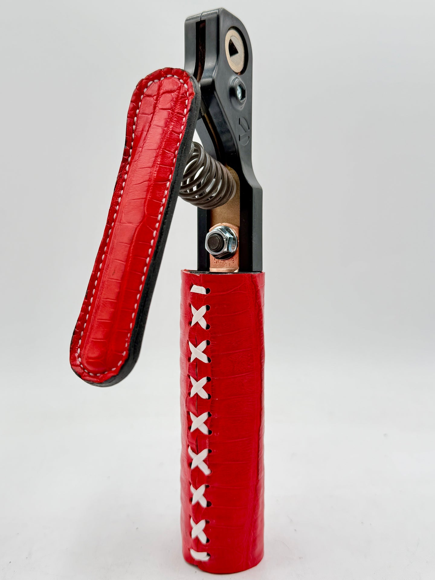 Caiman Alligator Stinger V Set - Crimson Red