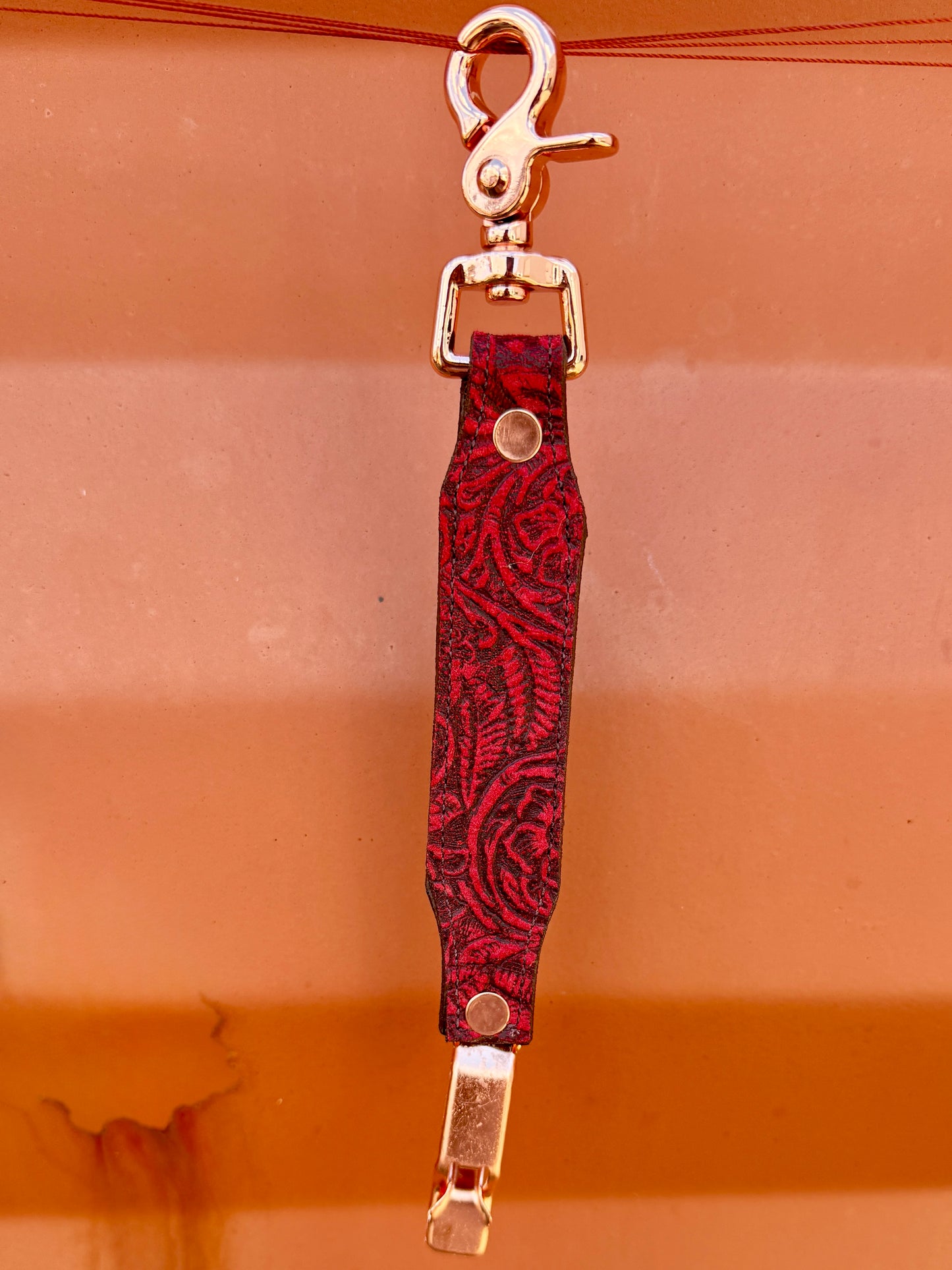 Red Floral Glove Clip